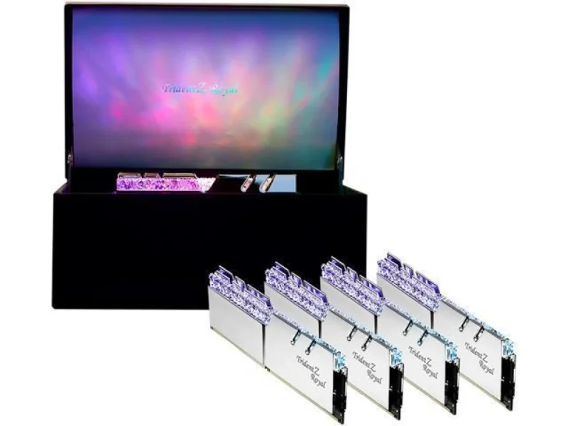 G.Skill Trident Z Royal 32 GB - 4 x 8GB, DDR4 288-pin DIMM, 4000MT/s, CL17, Silver color - Featured Image